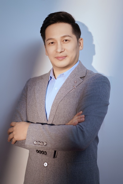 林敦来-400x600-20241023.jpg