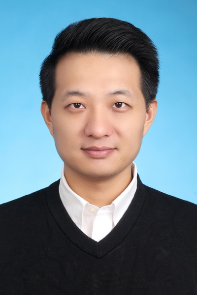 王鼎_400x600_20250219.jpg