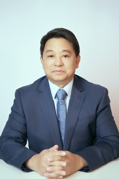 苗兴伟-20250304-400x600.jpg